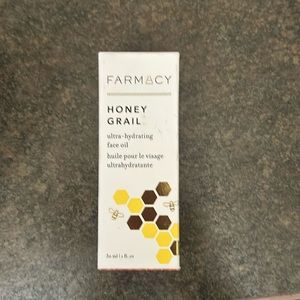 Farmacy honey grail face oil